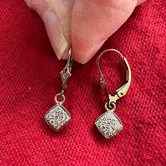 14k gold square diamond lever back earrings - Picture 1 of 10